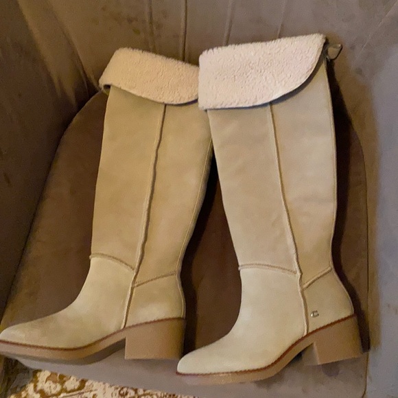 NIB Coach 2 way Shearling Boot